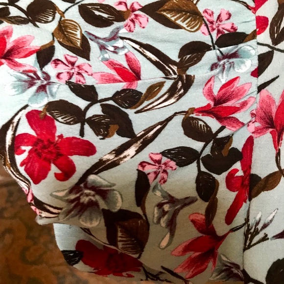 Belted Floral Print Midi Dress - Picture 5 of 6